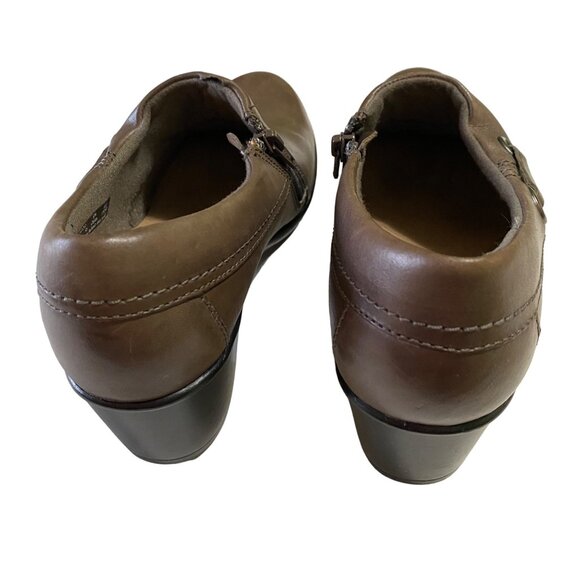 Clarks Genette Danby Chunky Heel Side Zip Shoes Womens Size 8 Brown Academia - Picture 4 of 6